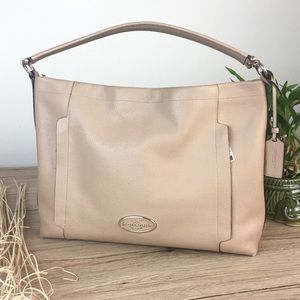 Coach cream leather shoulder bag 